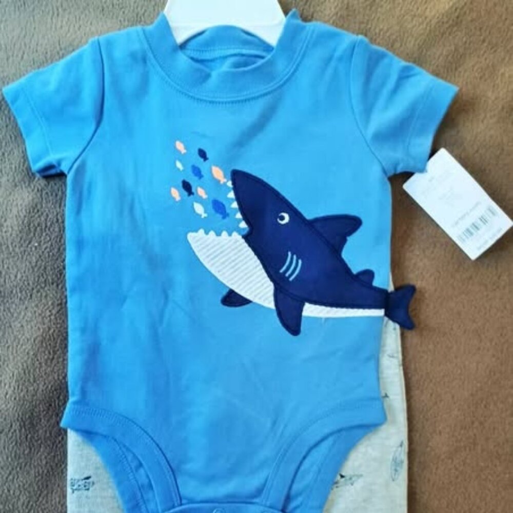 NEW Carter's Infant Blue Sharks Fish & Waves Outfit Bodysuit & Jogger Pant 6 mos